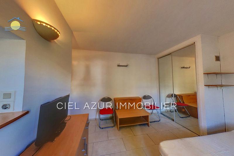 Location Appartement Juan-les-pins Centre-ville Appartement Juan-les-Pins Centre-ville, Location appartement 1 pièce 18 m²