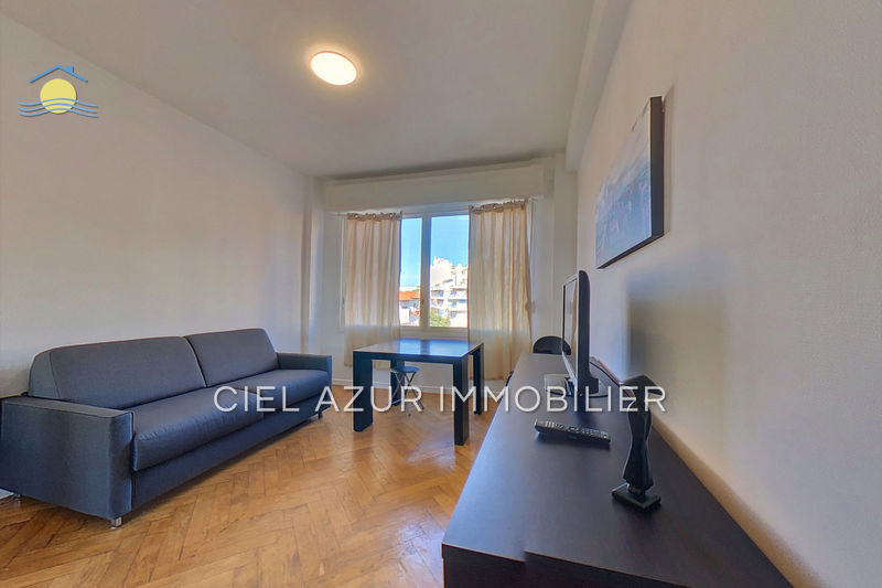 Photo Appartement Juan-les-Pins Centre-ville, Location appartement 1 pièce 22 m²