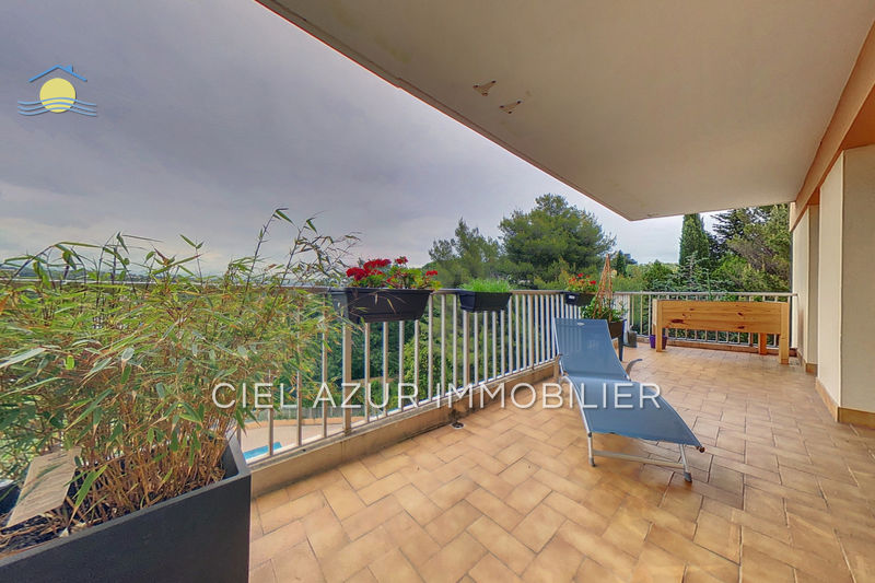 Location Appartement Antibes Le puy Appartement Antibes Le puy, Location appartement 3 pièces 77 m²