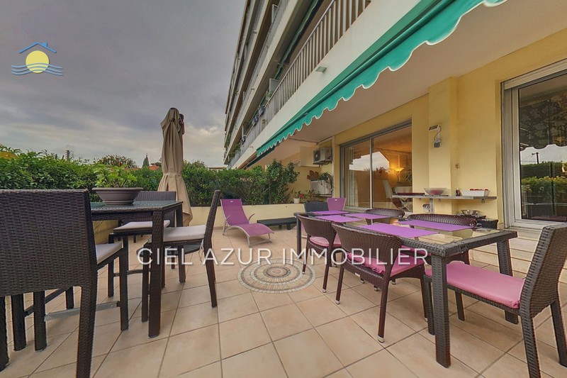 Photo Apartment Juan-les-Pins Square du lys, Rentals apartment 3 rooms 70 m²