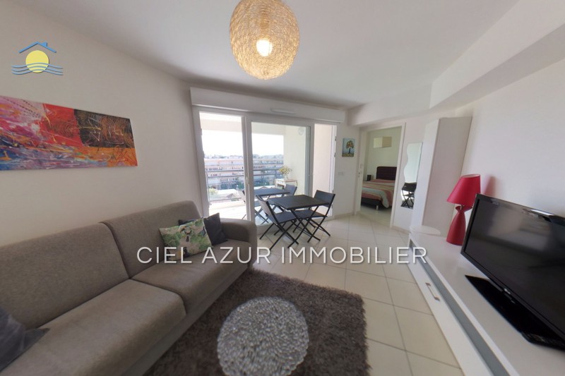 Photo Appartement Juan-les-Pins Square du lys, Location appartement 2 pièces 38 m²