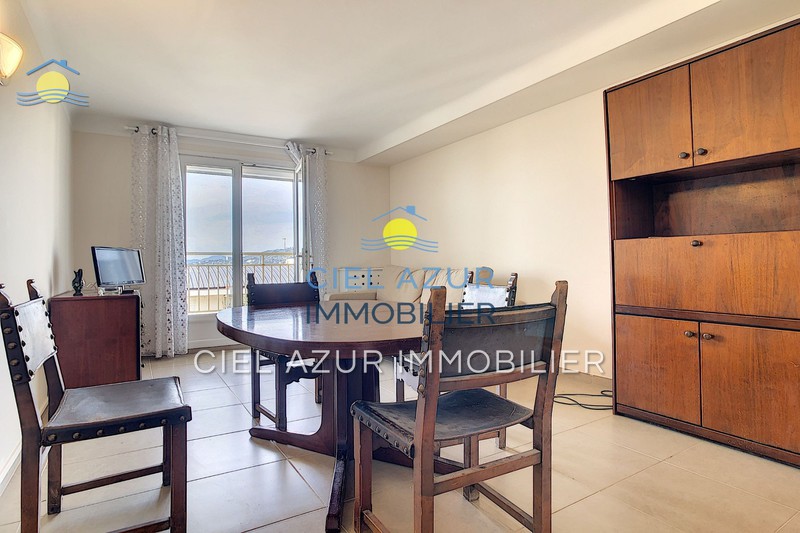 Photo Appartement Juan-les-Pins Bld poincarre, Location appartement 3 pièces 65 m²