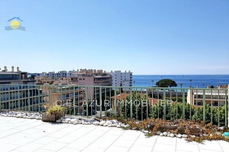 Photo Appartement Juan-les-Pins Square du lys,  Location saisonnière appartement  3 pièces   60&nbsp;m&sup2;
