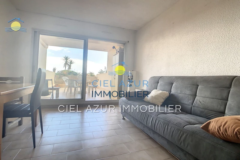 Location appartement Antibes  