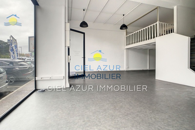 Local commercial Le Cannet  Professionnel local commercial   140&nbsp;m&sup2;