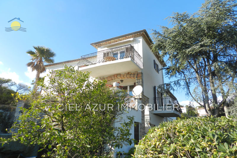 Vente Maison Golfe-juan Les clos Maison Golfe-Juan Les clos, achat maison 5 chambres 203 m²