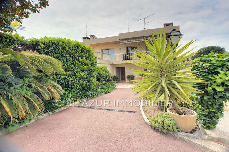 For sale House Juan-les-pins Sea side Contemporary house Juan-les-Pins Bord de mer, to buy contemporary house 4 bedroom 200 m²