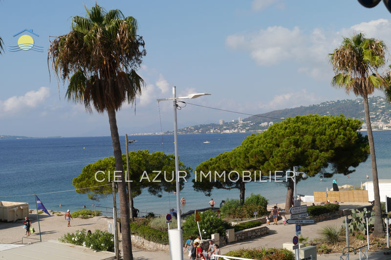Photo Apartment Juan-les-Pins Bord de mer, to buy apartment 1 room 31 m²