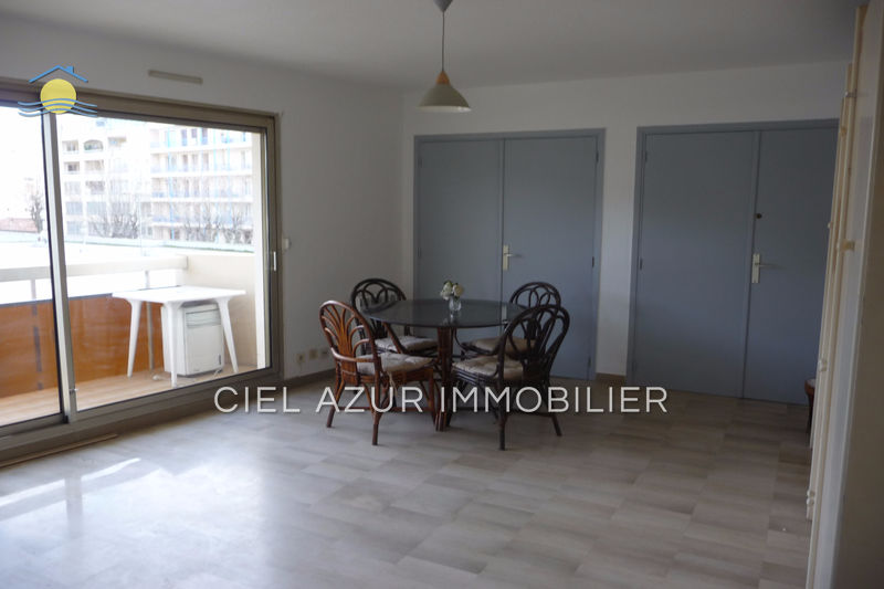 Photo Apartment Juan-les-Pins Bord de mer, to buy apartment 1 room 31 m²