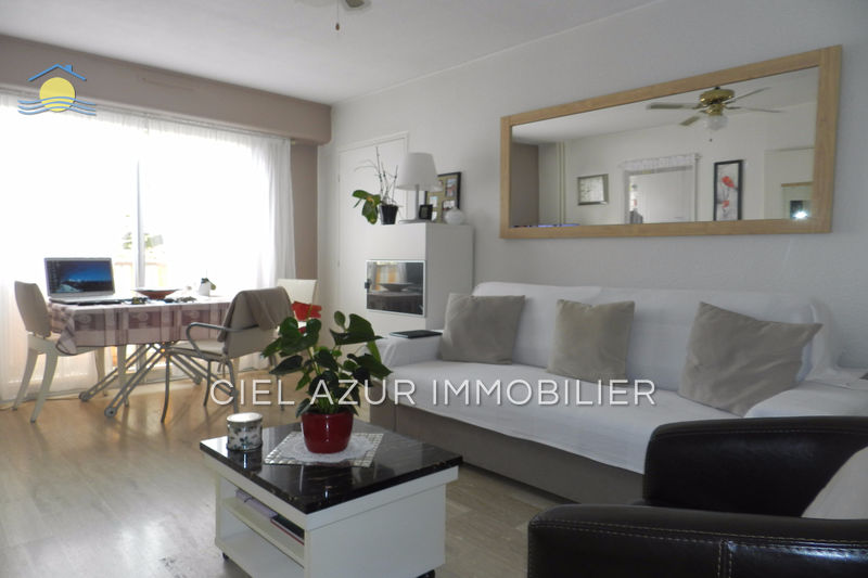 Photo Appartement Golfe-Juan Centre-ville, to buy appartement 1 room 28 m²