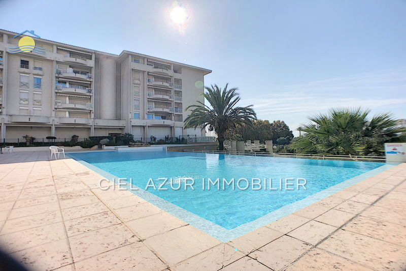 Photo Appartement Antibes Bord de mer, achat appartement 2 pièces 54 m²
