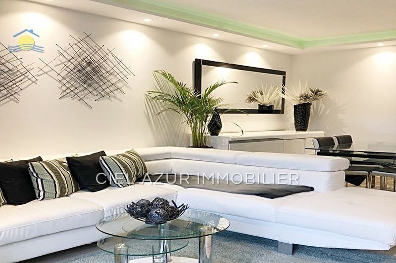 Photo Apartment Juan-les-Pins Bijou plage, to buy apartment 3 rooms 62 m²