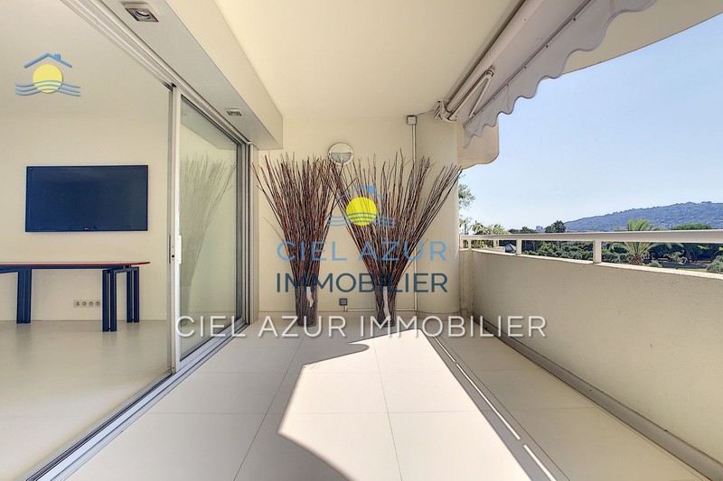 Photo Appartement Juan-les-Pins Bord de mer, achat appartement 3 pièces 73 m²