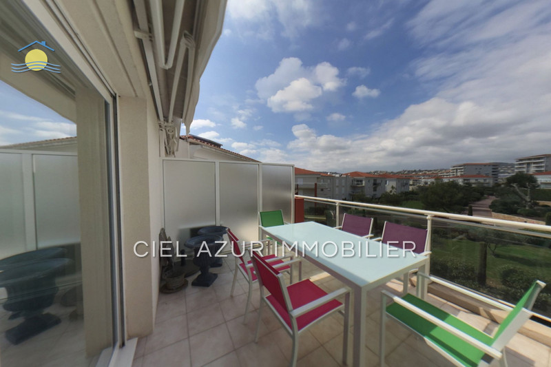 Photo Apartment Antibes Bord de mer,   to buy apartment  2 rooms   37&nbsp;m&sup2;
