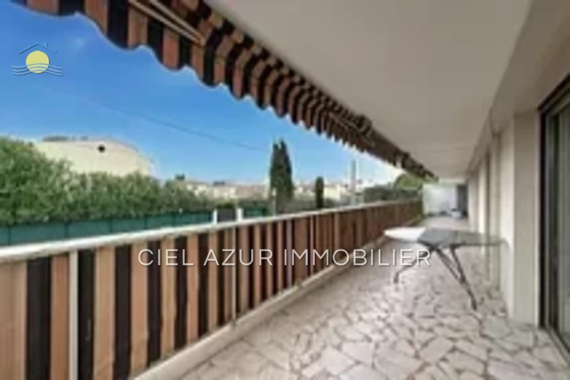 Vente appartement Antibes  