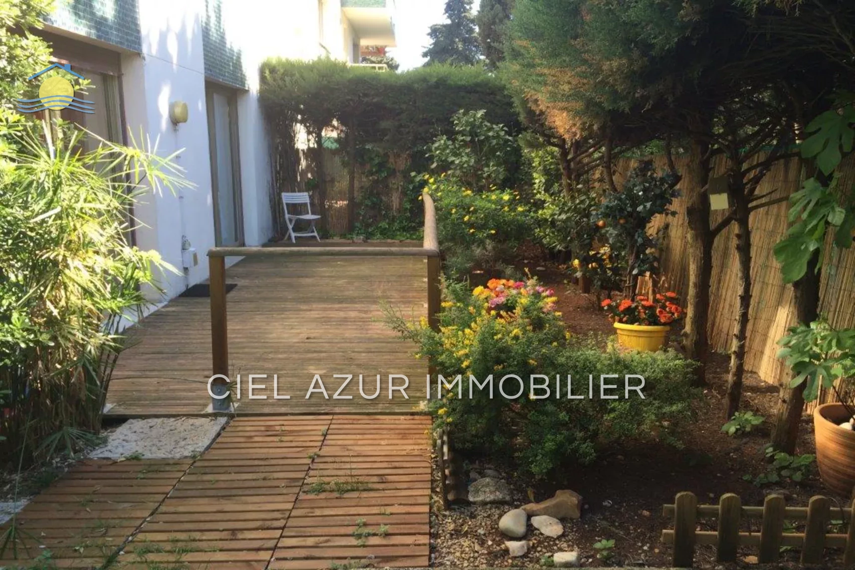 Appartement 1 pièce 27 m² · à Juan les Pins · 27 m² · 175 000 €