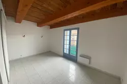 Location appartement Poussan  