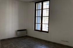 Location appartement Poussan  