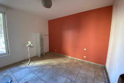 Location appartement Poussan  
