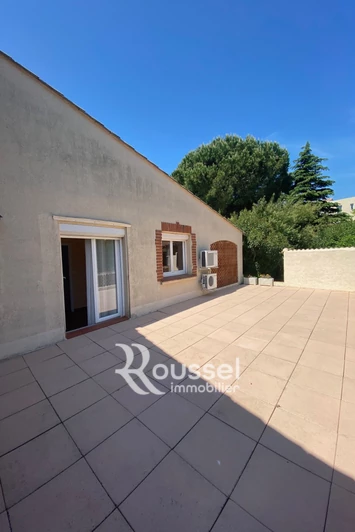 Location villa Poussan  