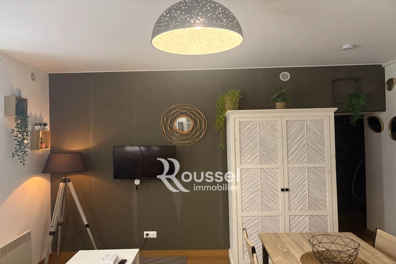 Location appartement Poussan  