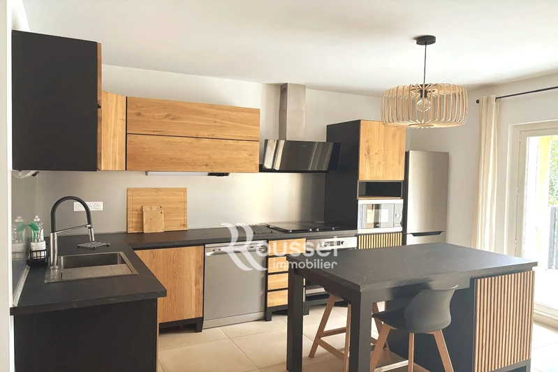 Location appartement Montbazin  