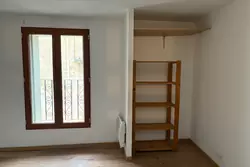 Location appartement Poussan  