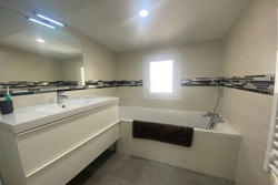 Vente appartement Poussan  