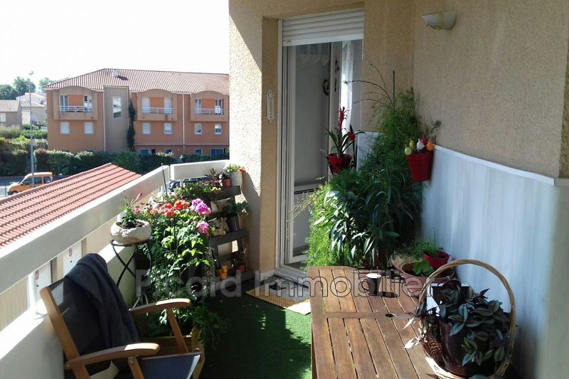 Photo Appartement Saint-Estève achat appartement 3 pièces 59 m²