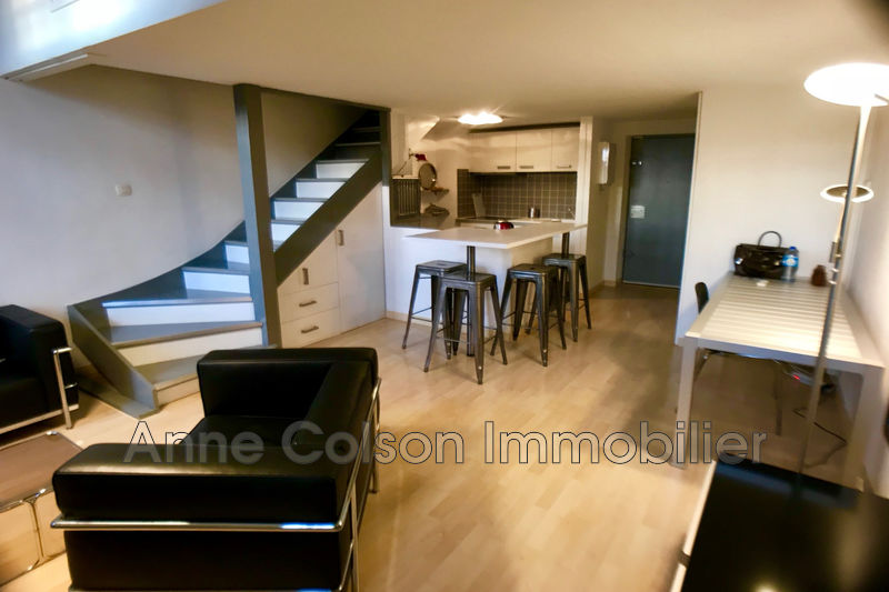 Photo Appartement Aix-en-Provence Centre-ville, Location appartement 2 pièces 52 m²