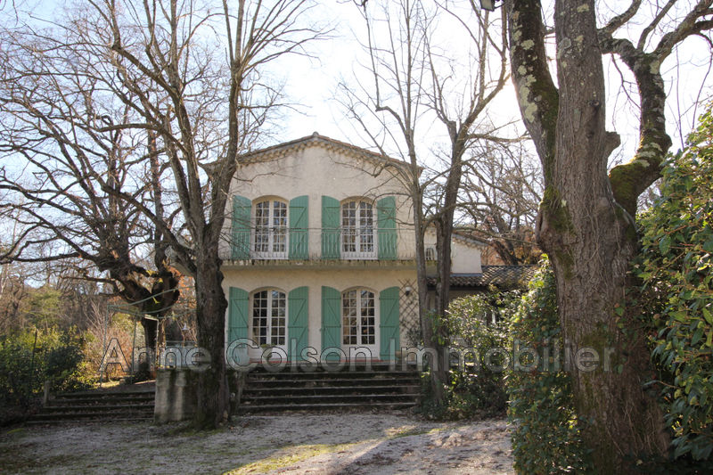 Photo Maison Aix-en-Provence achat maison 6 chambres 195 m²