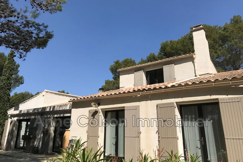Photo Property Aix-en-Provence to buy property 5 bedrooms 250 m²