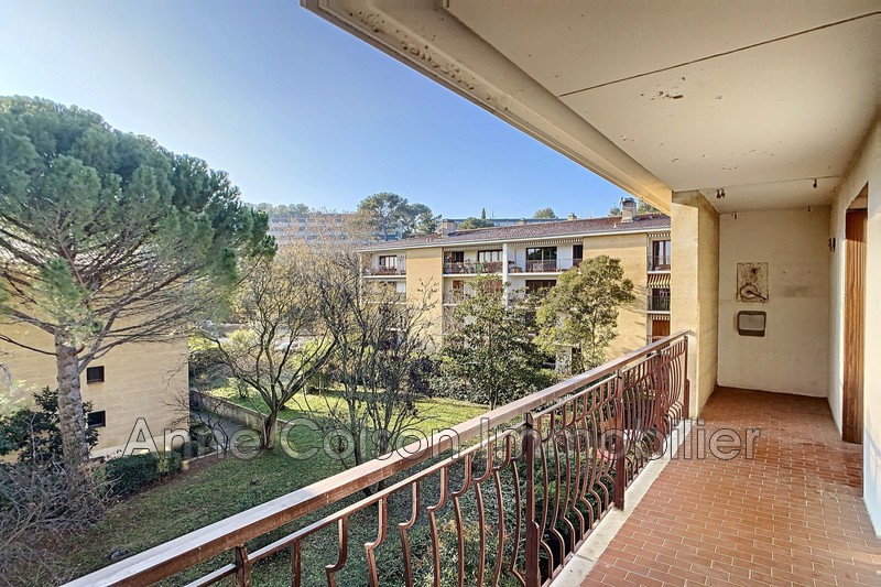 Photo Apartment Aix-en-Provence Centre-ville,   to buy apartment  4 rooms   81&nbsp;m&sup2;
