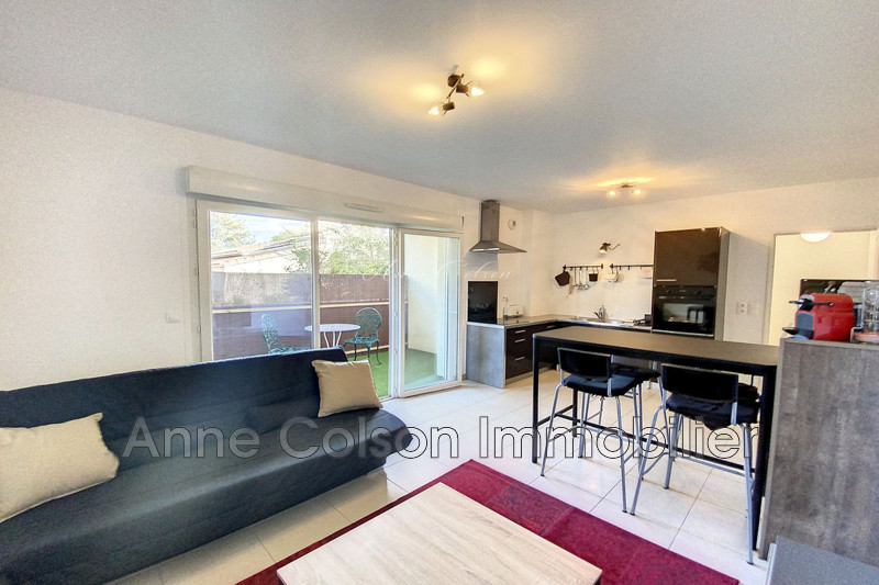Photo Apartment Venelles   to buy apartment  2 rooms   49&nbsp;m&sup2;