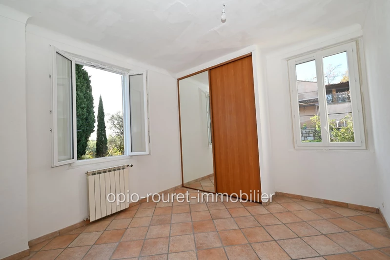 Location appartement Le Rouret  
