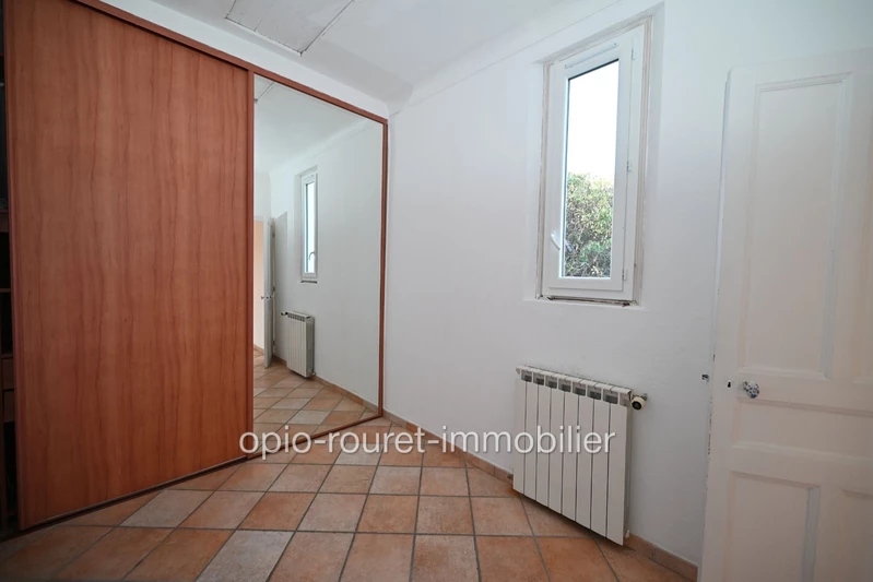 Location appartement Le Rouret  