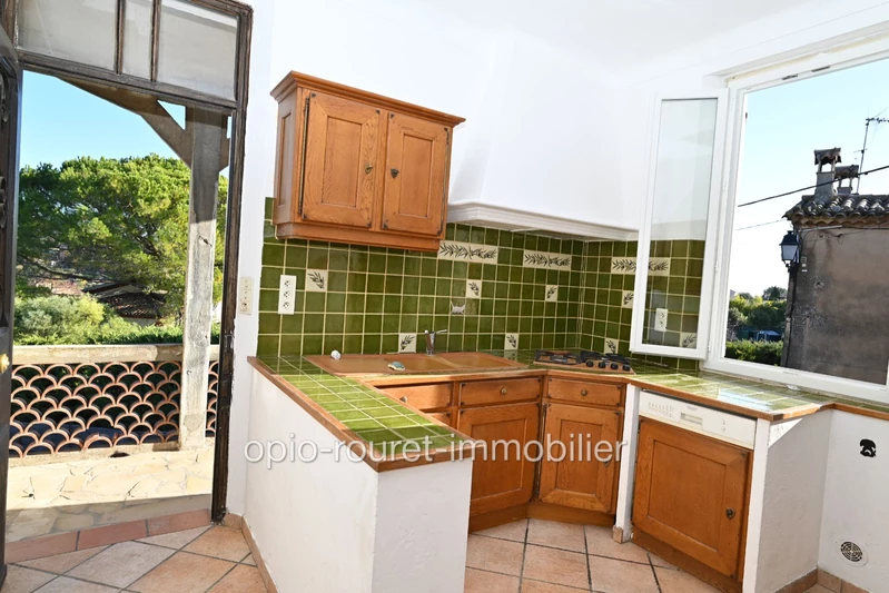Location appartement Le Rouret  