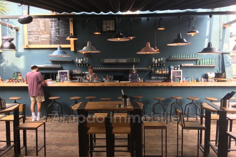 Photo Canet-en-Roussillon Bord de mer, Professionnel 400 m²