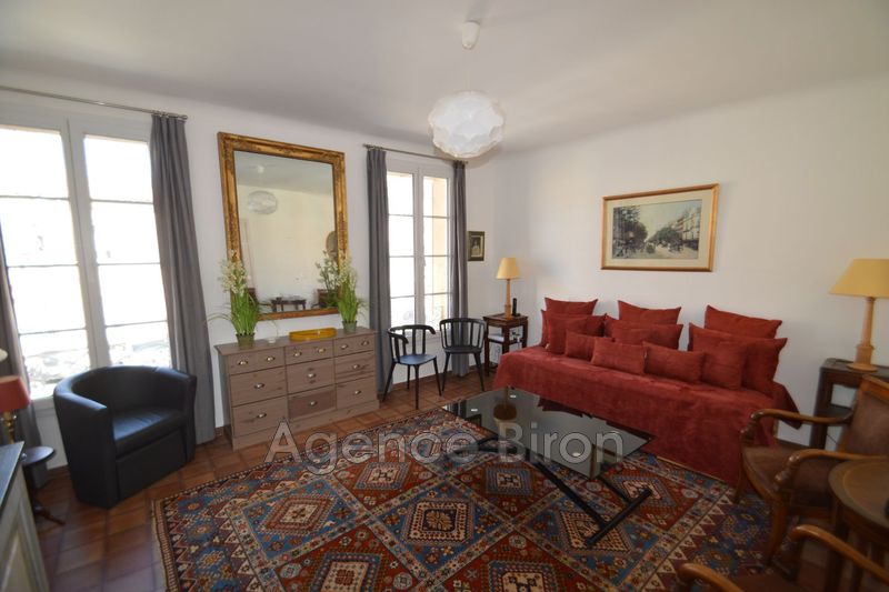 Photo Apartment Aix-en-Provence Centre-ville, to buy apartment 3 room 70 m²