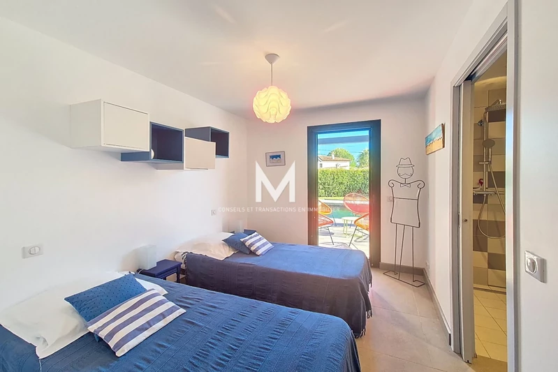 Photo n°11 - Vente Maison villa Le Plan-de-la-Tour 83120 - 768 000 €
