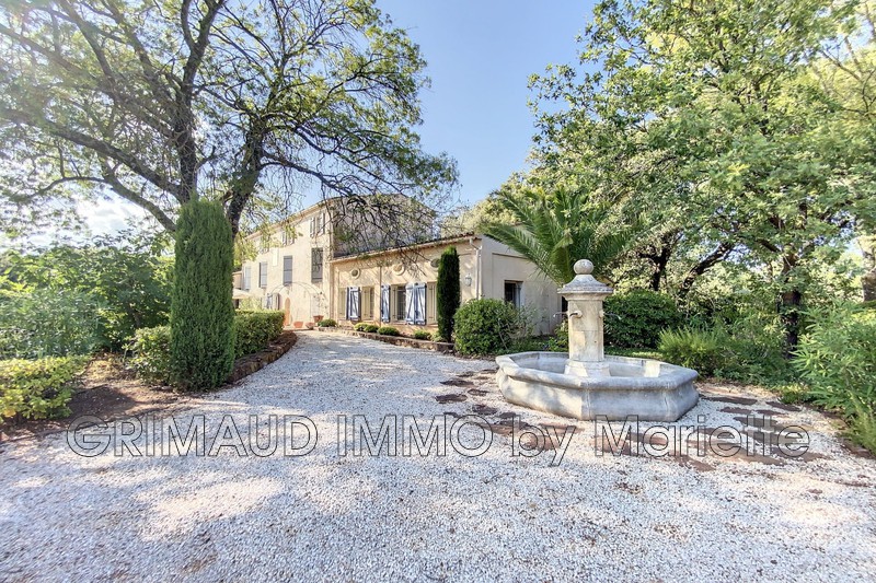 Photo n°2 - Vente Maison domaine viticole Le Cannet-des-Maures 83340 - 2 990 000 €