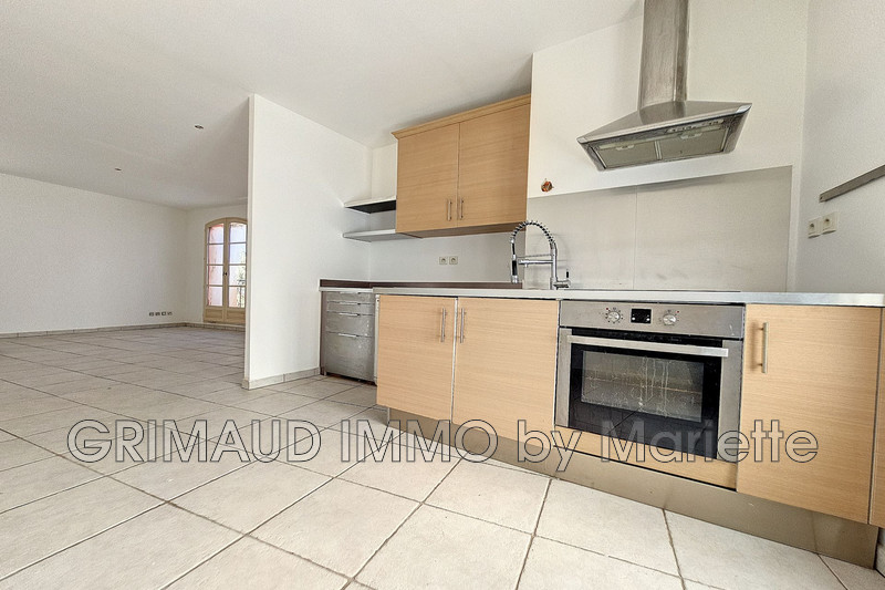 Photo n°2 - Vente appartement Grimaud 83310 - 385 000 €