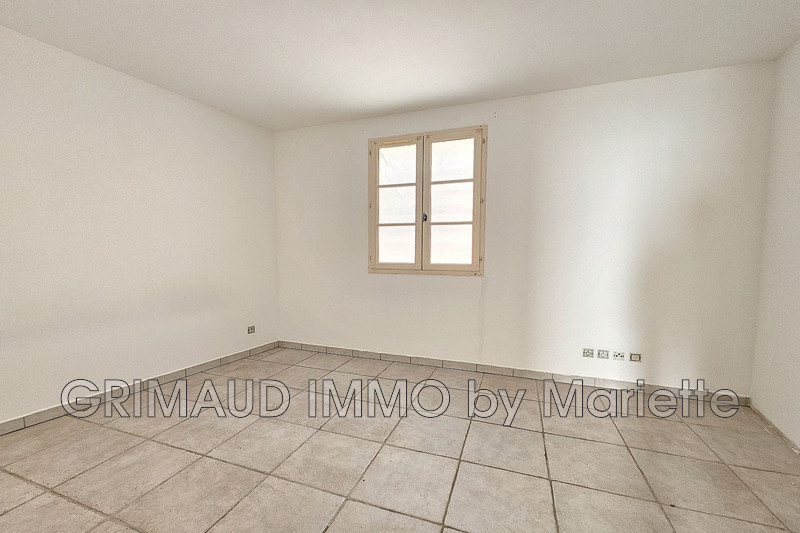 Photo n°3 - Vente appartement Grimaud 83310 - 385 000 €