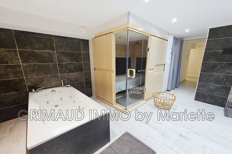 Photo n°7 - Vente appartement Port Grimaud 83310 - 840 000 €