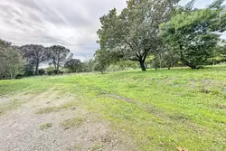 Photos  Terrain à vendre Grimaud 83310