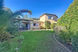 Photos  Maison Villa provençale à vendre Cogolin 83310