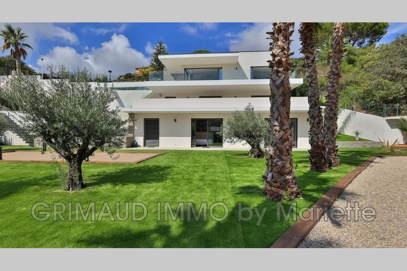 Photo n°2 - Vente maison contemporaine Sainte-Maxime 83120 - 3 885 000 €