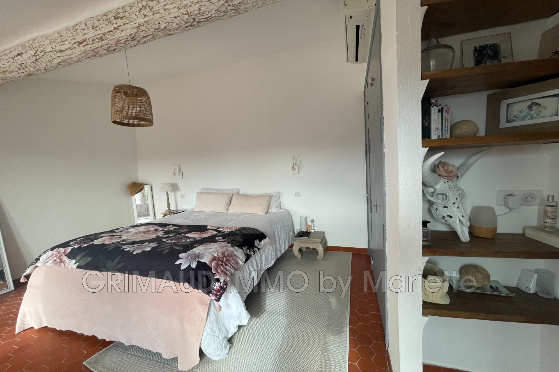 2 bedroom village house for sale Le PlandelaTour Hameau 88 m²