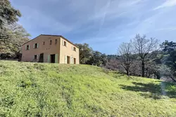 Photos  Maison Villa provençale à vendre La Garde-Freinet 83680