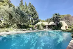 Photos  Maison à vendre La Garde-Freinet 83680